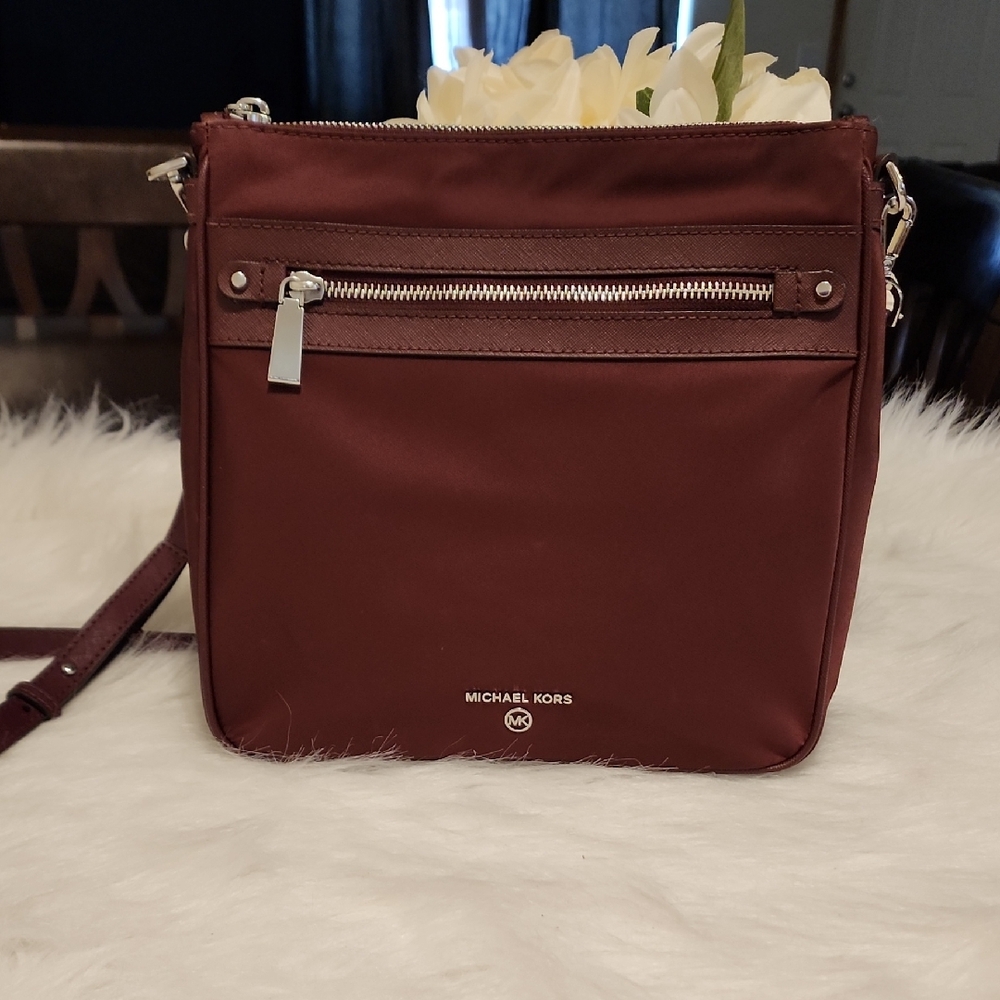 Michael Kors Crossbody Bag